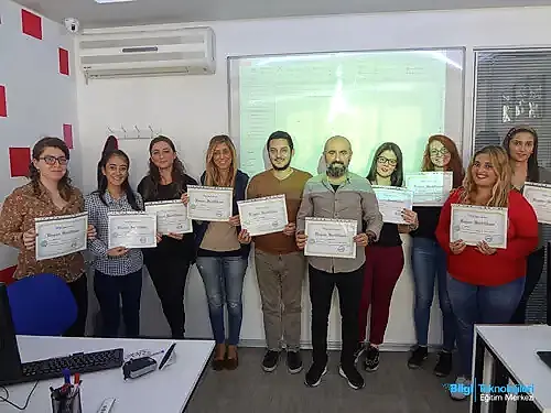 sosyal medya uzmanı sertifikası